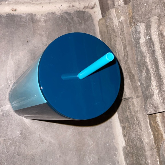 STARBUCKS SPRING 2023 METAL SCALLOPED PEACOCK BLUE TEAL TWO TONE NEW RELEASE - Picture 5 of 8